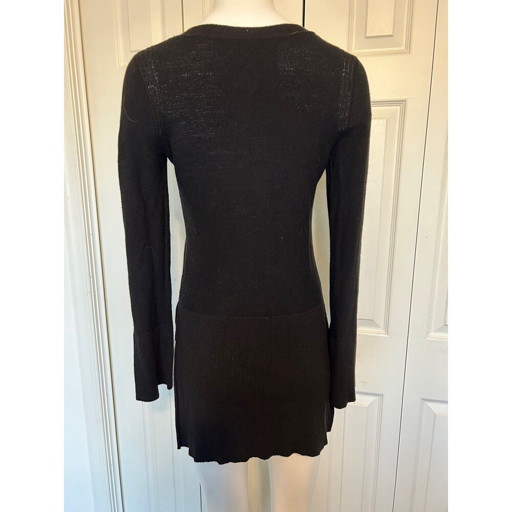 Free People Black V-Neck Sweater - Picture 5 of 10